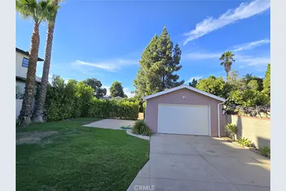 12329 Emelita, Valley Village, CA 91607 - Photo 3