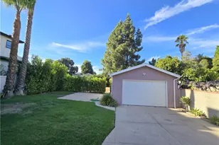 12329 Emelita, Valley Village, CA 91607 - Photo 3