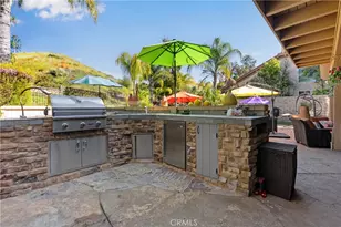 22019 Gold Canyon Dr, Saugus, CA 91390 - Photo 41
