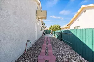 2111 W Ave K9, Lancaster, CA 93536 - Photo 39