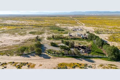 3353 W Avenue C, Lancaster, CA 93536 - Photo 35