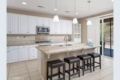 27364 Ellery Place, Saugus, CA 91350 - Photo 9