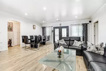 5854 Satsuma, North Hollywood, CA 91601 - Photo 7