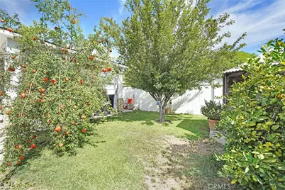 5854 Satsuma, North Hollywood, CA 91601 - Photo 35