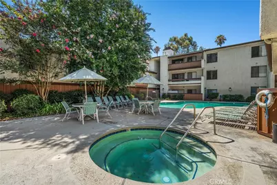 15155 Sherman Way #60, Van Nuys, CA 91405 - Photo 23