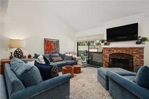 15155 Sherman Way, Van Nuys, CA 91405 - Photo 9