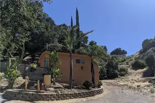 1036 Loma Ln, Simi Valley, CA 93063 - Photo 1
