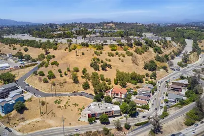 1550 Stadium Way #7, Los Angeles, CA 90012 - Photo 31