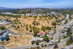 1550 Stadium Way, Los Angeles, CA 90012 - Photo 31