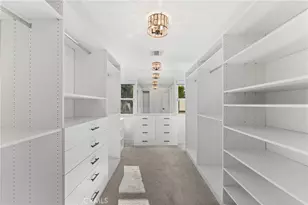10960 Baton Rouge, Northridge, CA 91326 - Photo 33