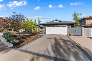 10960 Baton Rouge, Northridge, CA 91326 - Photo 3