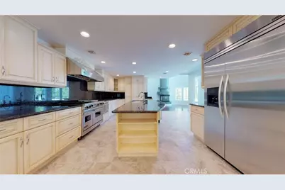 22500 N Summit Ridge, Chatsworth, CA 91311 - Photo 21