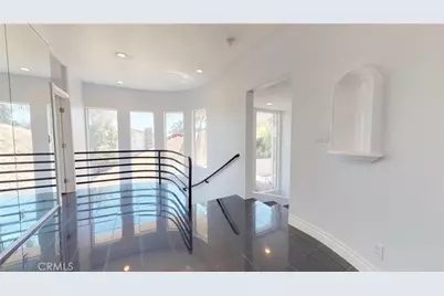 22500 N Summit Ridge, Chatsworth, CA 91311 - Photo 15
