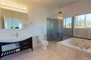 22500 N Summit Ridge, Chatsworth, CA 91311 - Photo 47