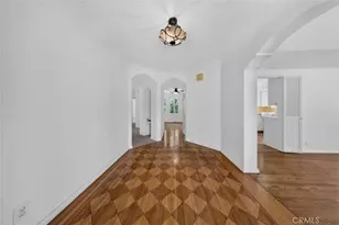 138 N La Peer Dr, Beverly Hills, CA 90211 - Photo 15