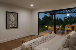 23717 Crosson, Woodland Hills, CA 91367 - Photo 39