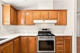 13691 Gavina, Sylmar, CA 91342 - Photo 7