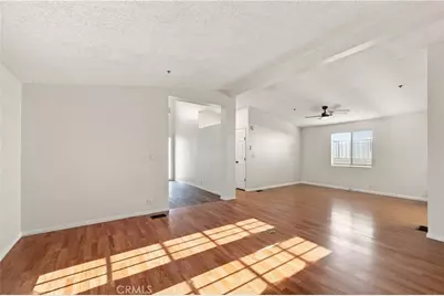 13691 Gavina #625, Sylmar, CA 91342 - Photo 3