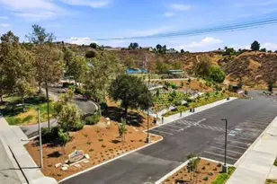 20416 Maroge Cir, Saugus, CA 91350 - Photo 43