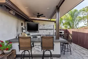 4060 Harclare Ln, Encino, CA 91436 - Photo 55
