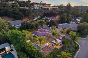 4060 Harclare Ln, Encino, CA 91436 - Photo 65