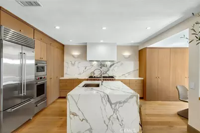4060 Harclare Lane, Encino, CA 91436 - Photo 3