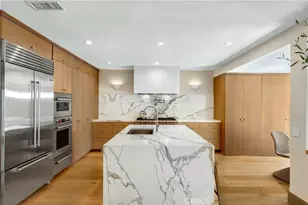 4060 Harclare Ln, Encino, CA 91436 - Photo 3