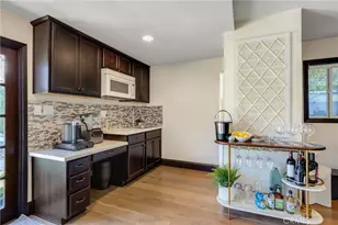 4060 Harclare Ln, Encino, CA 91436 - Photo 45