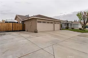 4659 W Ave J4, Lancaster, CA 93536 - Photo 3
