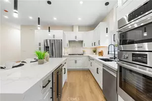 8010 Padre Ln, Los Angeles, CA 90046 - Photo 17