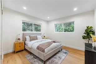 8010 Padre Ln, Los Angeles, CA 90046 - Photo 23