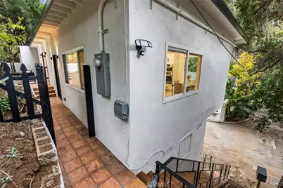 8010 Padre Lane, Los Angeles, CA 90046 - Photo 5