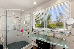22936 Crespi, Woodland Hills, CA 91364 - Photo 23