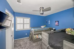 28315 Maitland, Saugus, CA 91350 - Photo 21