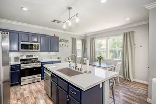 28315 Maitland, Saugus, CA 91350 - Photo 1