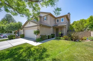 28315 Maitland, Saugus, CA 91350 - Photo 3