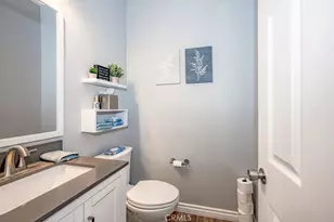 28315 Maitland, Saugus, CA 91350 - Photo 13