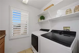 17688 Wren Dr, Canyon Country, CA 91387 - Photo 49