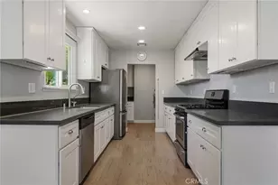 16250 Bermuda St, Granada Hills, CA 91344 - Photo 11