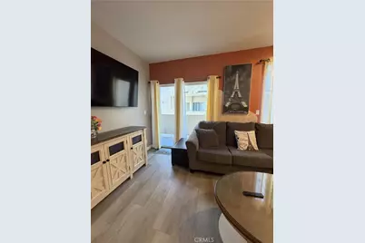 19350 Sherman, Los Angeles, CA 91335 - Photo 13