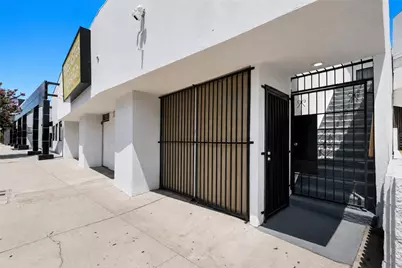 19621 Ventura Boulevard, Tarzana, CA 91356 - Photo 37