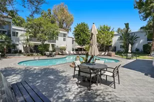 18645 Hatteras St, Tarzana, CA 91356 - Photo 47