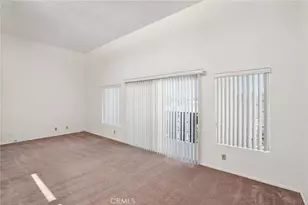 18645 Hatteras St, Tarzana, CA 91356 - Photo 21