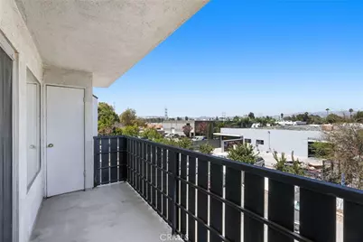 18645 Hatteras St #234, Tarzana, CA 91356 - Photo 23