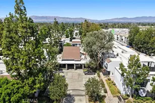 18645 Hatteras St, Tarzana, CA 91356 - Photo 9