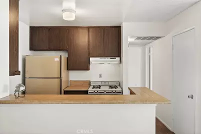 18645 Hatteras St #234, Tarzana, CA 91356 - Photo 31