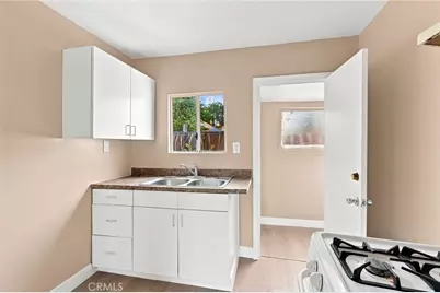 1223 E 35th, Los Angeles, CA 90011 - Photo 43