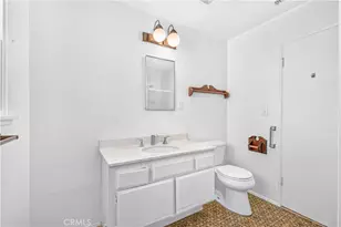 23032 Cohasset St, West Hills, CA 91307 - Photo 15