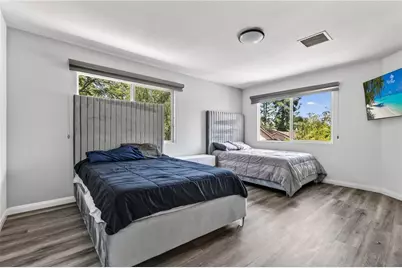 10749 Melvin, Northridge, CA 91326 - Photo 49