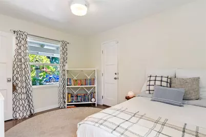 14724 Cumpston Street, Sherman Oaks, CA 91411 - Photo 33